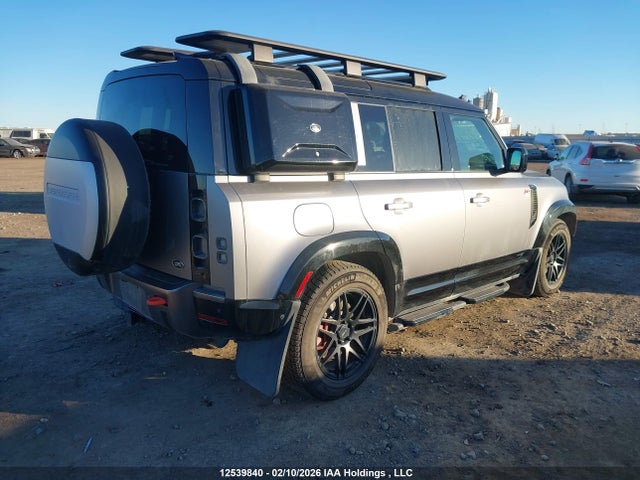 SALEX7RU4M2040794 Land Rover Defender 110 X