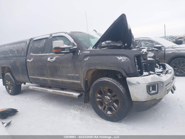 1GT423CG1FF671897 GMC Sierra 3500hd Slt