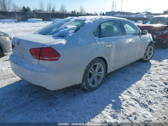 1VWAH7A33EC014685 Volkswagen PASSAT S