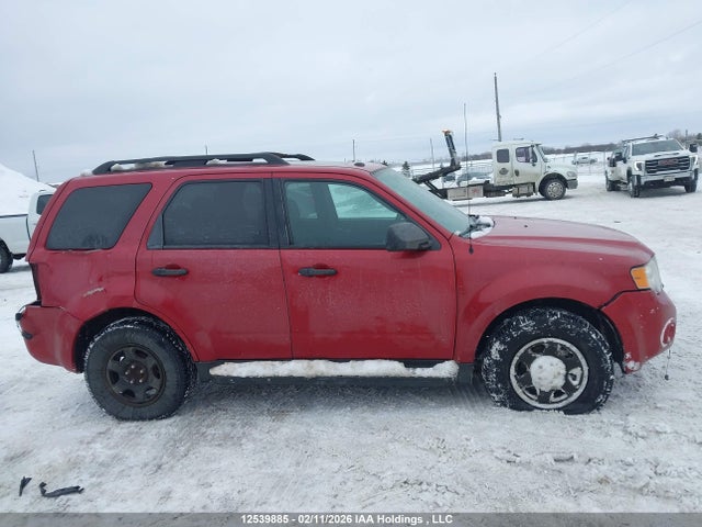 12539885 :رقم المزاد ، 1FMCU0DG8BKA64640 vin ، 2011 Ford Escape مزاد بيع