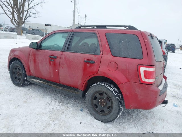 12539885 :رقم المزاد ، 1FMCU0DG8BKA64640 vin ، 2011 Ford Escape مزاد بيع
