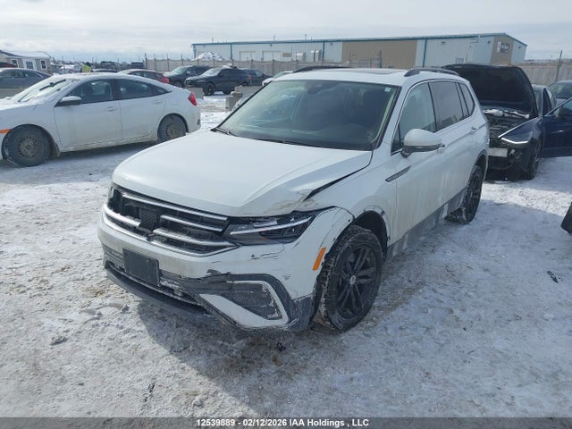 2023 Volkswagen Tiguan Comfortline მანქანა იყიდება აუქციონზე, vin: 3VVMB7AX5PM089024, აუქციონის ნომერი: 12539889