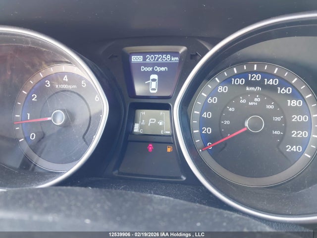 KMHD25LH3EU192665 Hyundai Elantra Gt Gl
