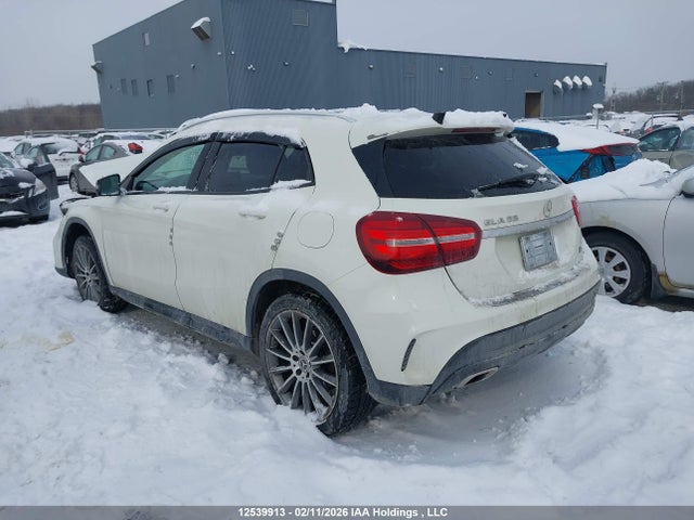 WDCTG4GB2JJ472133 Mercedes-Benz Gla 250 4matic