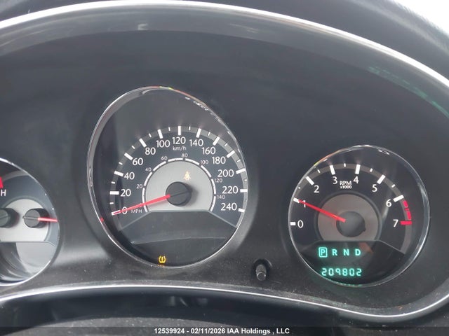 Продажа на аукционе авто 2013 Chrysler 200 Lx, vin: 1C3CCBAB0DN697022, номер лота: 12539924
