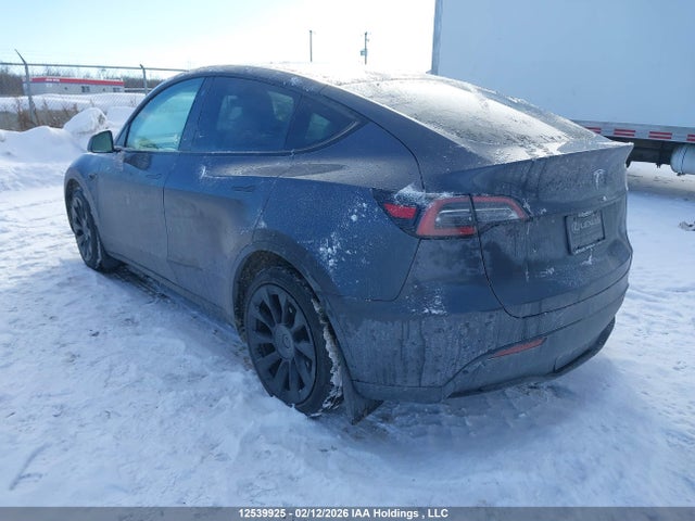 5YJYGDED0MF116792 Tesla Model Y Standard Range Rear-wheel Drive