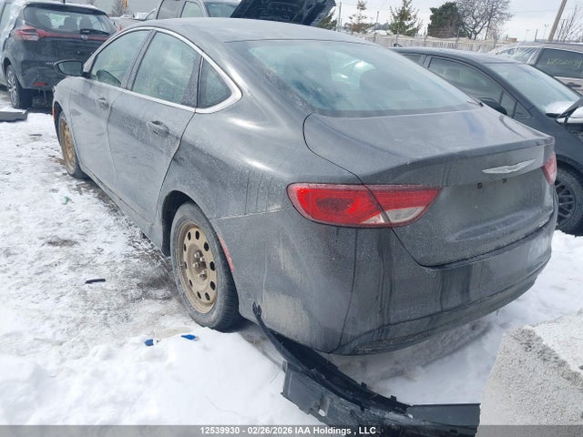 Chrysler 200 2015 1C3CCCFB3FN583596 Image 3