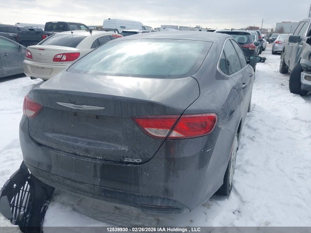 Chrysler 200 2015 1C3CCCFB3FN583596 Image 4
