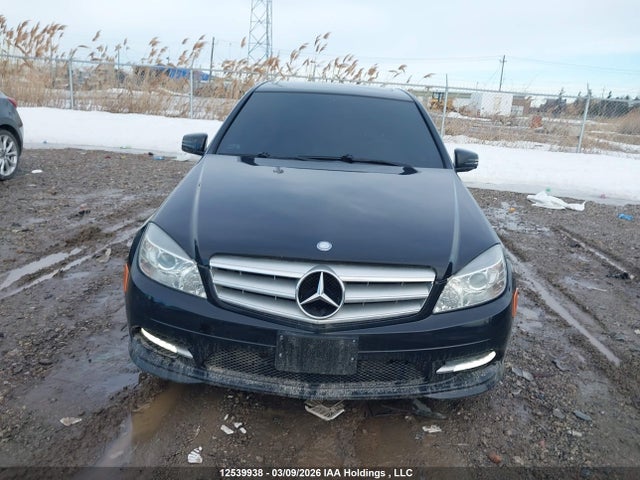 2011 Mercedes-benz C 250 4matic მანქანა იყიდება აუქციონზე, vin: WDDGF8FB3BA485581, აუქციონის ნომერი: 12539938