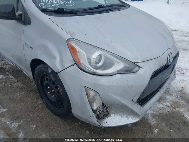 JTDKDTB33F1098773 Toyota Prius C Technology