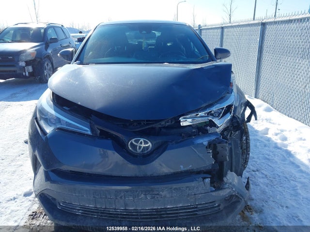 Toyota C-HR XLE 2019 NMTKHMBX3KR071064 Image 12