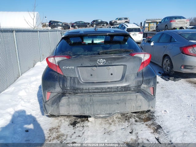 Toyota C-HR XLE 2019 NMTKHMBX3KR071064 Image 16
