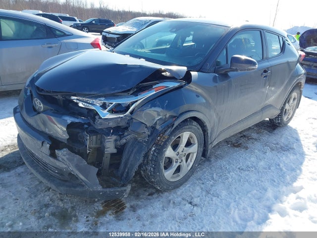 Toyota C-HR XLE 2019 NMTKHMBX3KR071064 Image 2
