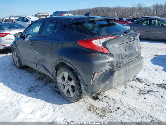 Toyota C-HR XLE 2019 NMTKHMBX3KR071064 Image 3