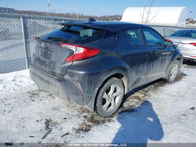 Toyota C-HR XLE 2019 NMTKHMBX3KR071064 Image 4