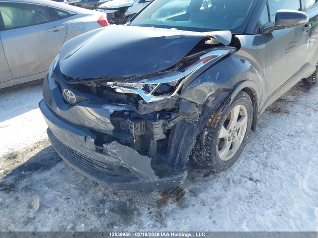 Toyota C-HR XLE 2019 NMTKHMBX3KR071064 Image 6
