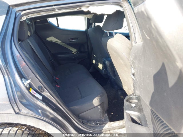 Toyota C-HR XLE 2019 NMTKHMBX3KR071064 Image 8