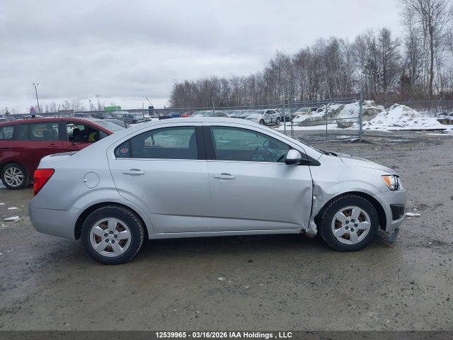 1G1JC5SH5F4116347 Chevrolet Sonic Lt Auto