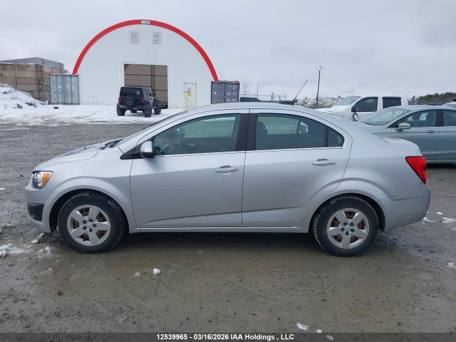 1G1JC5SH5F4116347 Chevrolet Sonic Lt Auto