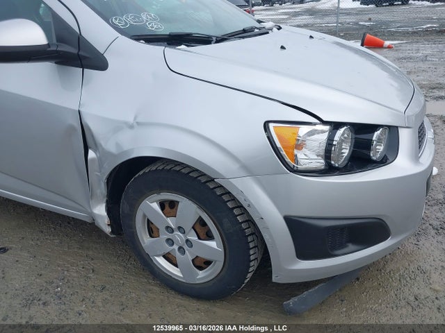 1G1JC5SH5F4116347 Chevrolet Sonic Lt Auto