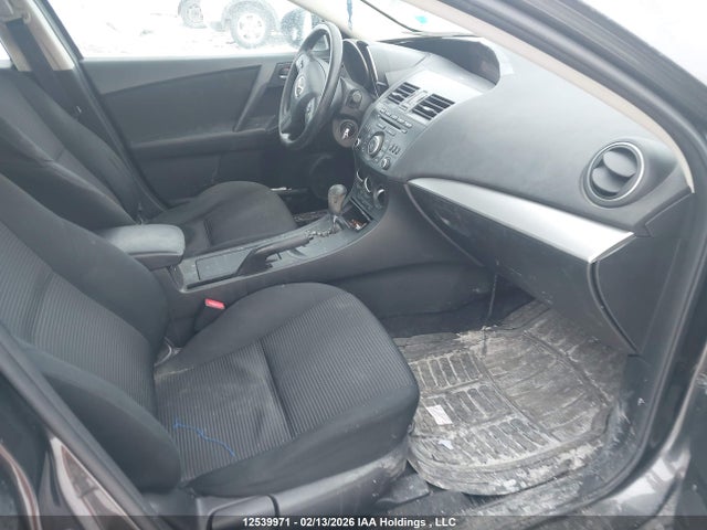 Продажа на аукционе авто 2013 Mazda Mazda3 Gx, vin: JM1BL1UF0D1727644, номер лота: 12539971