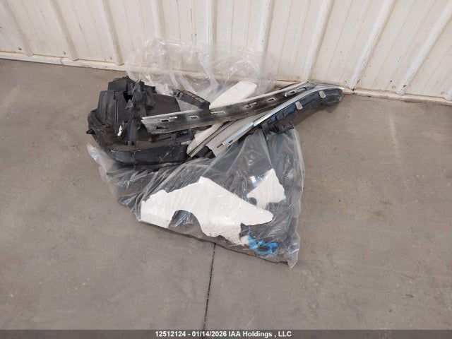 12512124 :رقم المزاد ، 2FMPK4J9XJBB68625 vin ، 2018 Ford Edge Sel مزاد بيع