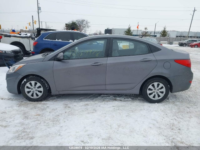 KMHCT4AE1FU826813 Hyundai ACCENT GL