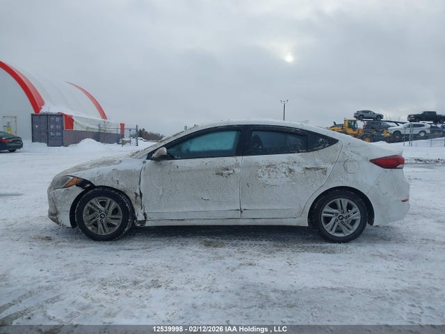 KMHD84LF4JU515879 Hyundai ELANTRA GL
