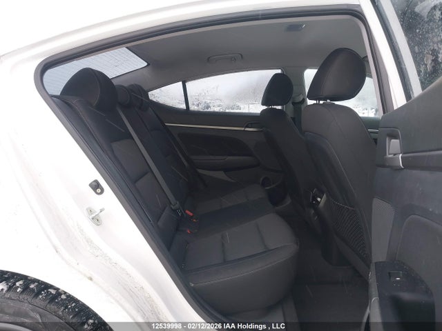 KMHD84LF4JU515879 Hyundai ELANTRA GL