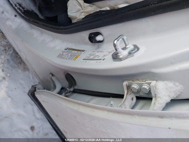 2HKRW2H22MH210244 Honda CR-V LX