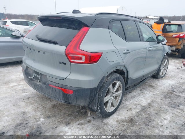 YV4L12UD8T2691089 Volvo Xc40 Black Edition Ultra