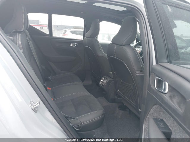 YV4L12UD8T2691089 Volvo Xc40 Black Edition Ultra