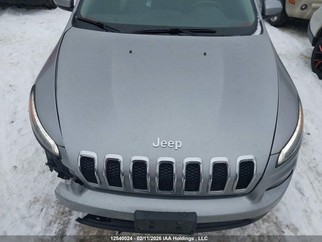 1C4PJMCX3JD581869 Jeep Cherokee North