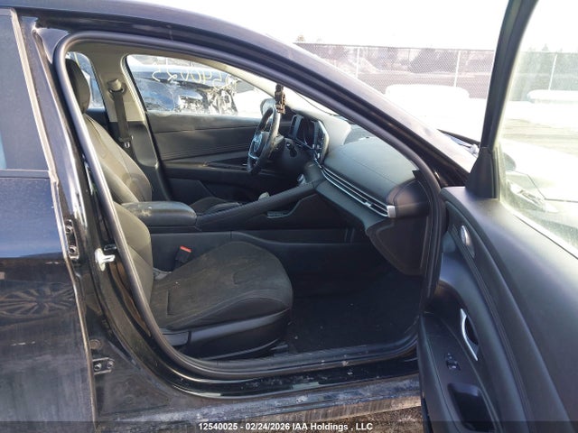 KMHLM4AG5MU075405 Hyundai Elantra Preferred Ivt