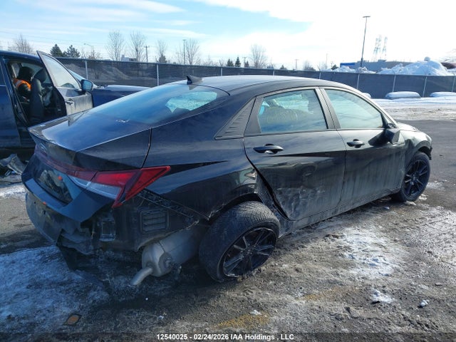 KMHLM4AG5MU075405 Hyundai Elantra Preferred Ivt