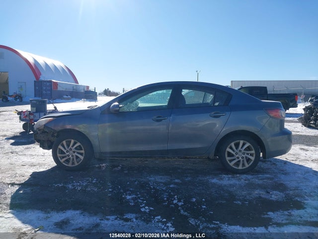 2013 Mazda Mazda3 Gx მანქანა იყიდება აუქციონზე, vin: JM1BL1UF5D1804721, აუქციონის ნომერი: 12540028