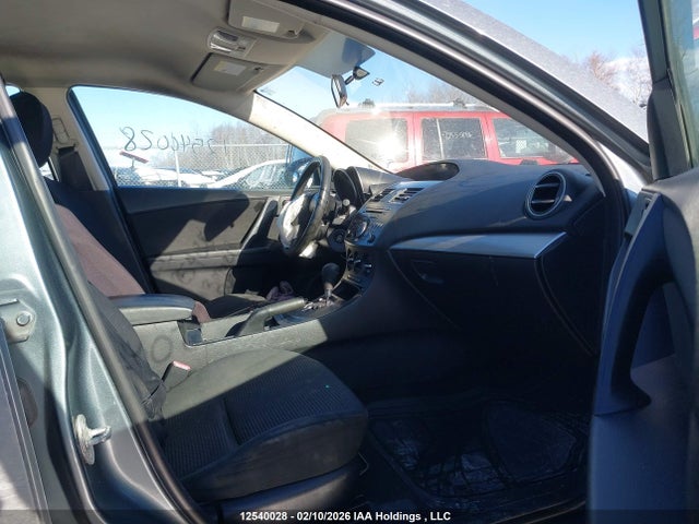 2013 Mazda Mazda3 Gx მანქანა იყიდება აუქციონზე, vin: JM1BL1UF5D1804721, აუქციონის ნომერი: 12540028