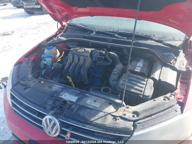 3VW2K7AJ8FM248244 Volkswagen JETTA S