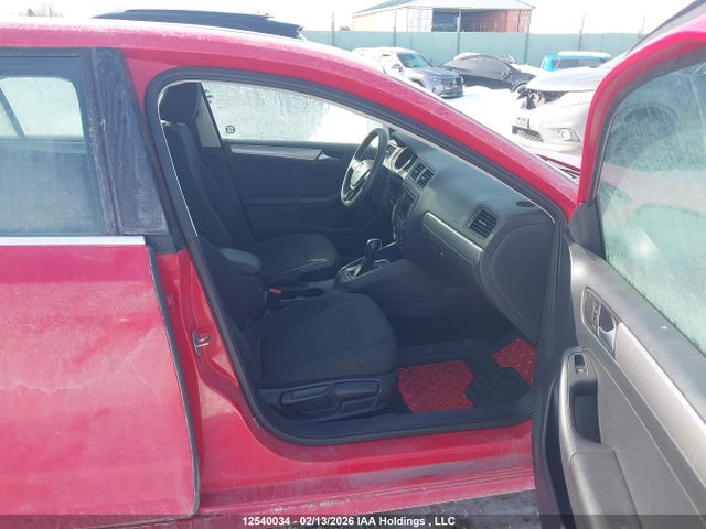 3VW2K7AJ8FM248244 Volkswagen JETTA S