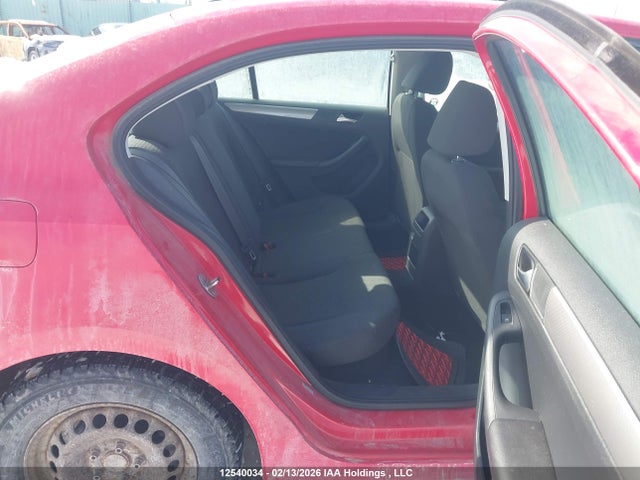 3VW2K7AJ8FM248244 Volkswagen JETTA S