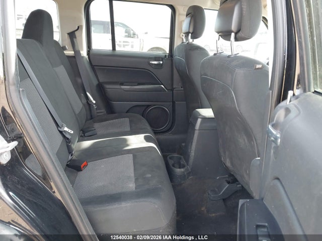 1C4NJRAB0ED804497 Jeep Patriot