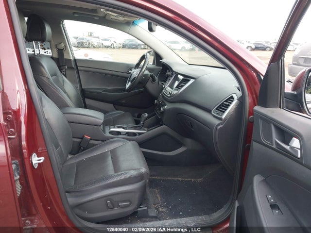 KM8J3CA23HU377922 Hyundai Tucson Limited