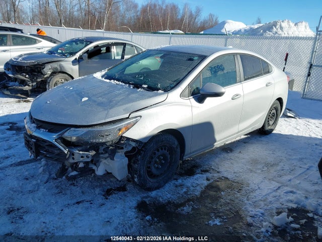 Chevrolet Cruze 2019 1G1BE5SM2K7143252 Image 2