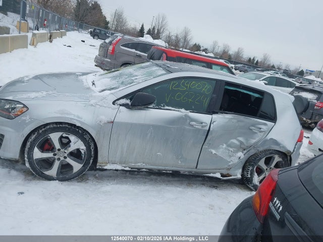 3VW5T7AU9GM067241 Volkswagen Golf Gti 5-door Autobahn