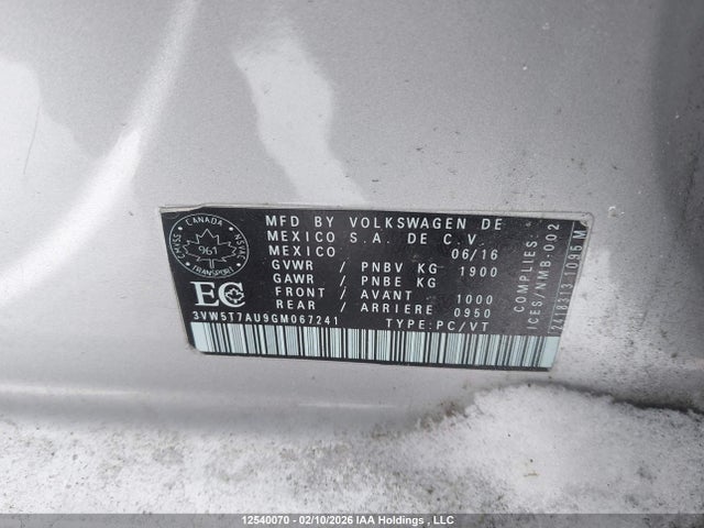 3VW5T7AU9GM067241 Volkswagen Golf Gti 5-door Autobahn
