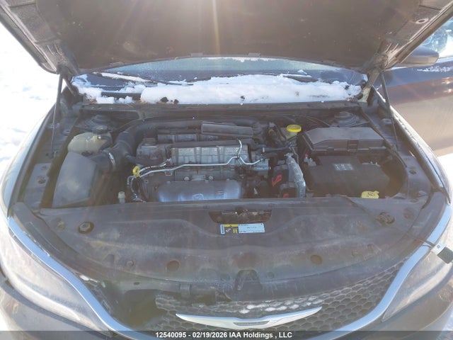 Chrysler 200 LX 2015 1C3CCCFB9FN557231 Image 10