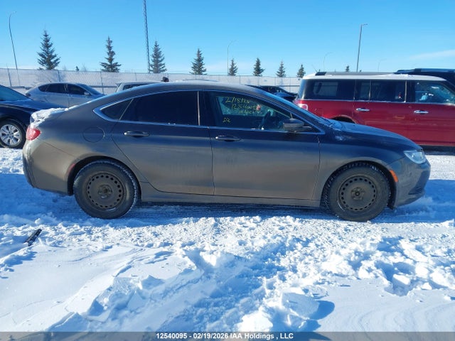 Chrysler 200 LX 2015 1C3CCCFB9FN557231 Image 13