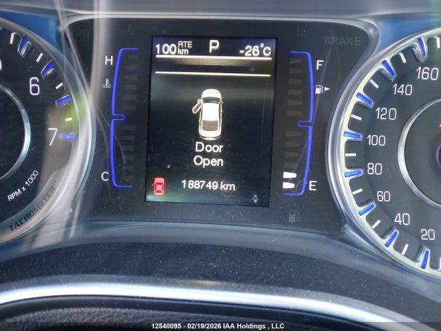 Chrysler 200 LX 2015 1C3CCCFB9FN557231 Image 15