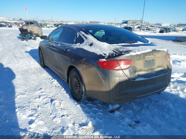 Chrysler 200 LX 2015 1C3CCCFB9FN557231 Image 3