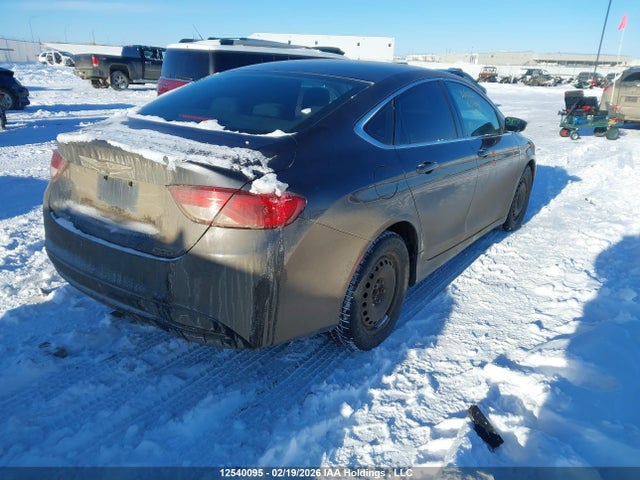 Chrysler 200 LX 2015 1C3CCCFB9FN557231 Image 4